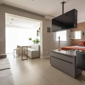 Charming - Gru 2001 Apartamento